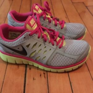 Nike woman's sneakers